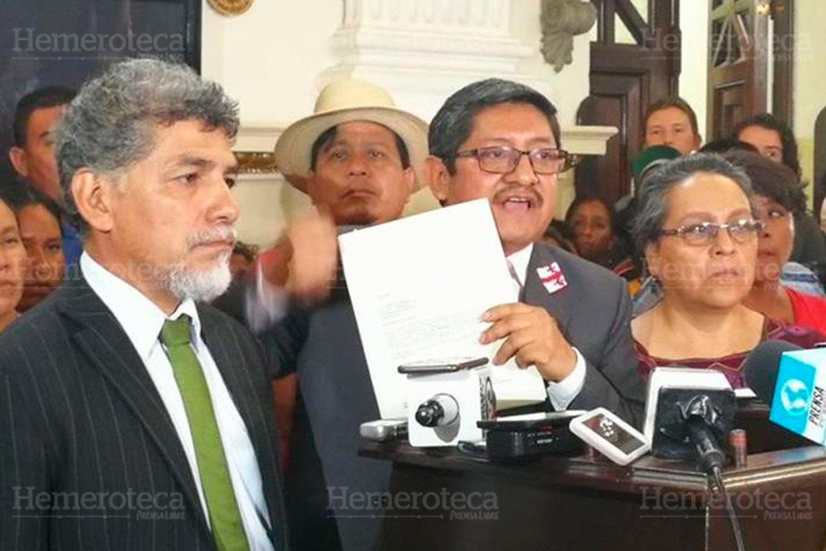 Juracán fue electo por el partido Convergencia, pero ahora busca su reelección con Winaq. (Foto: Hemeroteca PL)