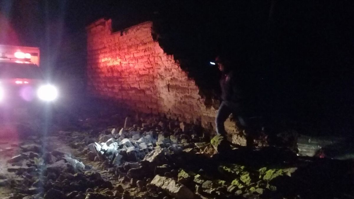 En Chichicastenango, Quiché, también se reportaron daños en viviendas.