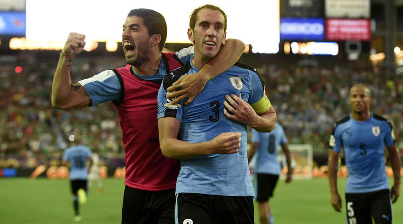 Luis Suárez y Diego Godín son pilares fundamentales para Uruguay. (Foto Prensa Libre: Hemeroteca PL)