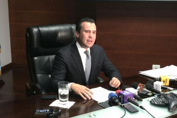 Alejandro Sinibialdi exministro de Comunicaciones desminitío los señalamientos en su contra. (Foto Prensa Libre: Óscar Rivas)<br _mce_bogus="1"/>