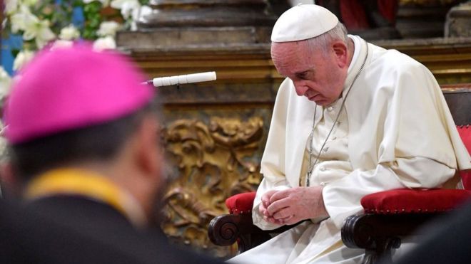 El Papa no especifica las medidas que la Iglesia está emprendiendo o emprenderá para erradicar el problema. GETTY IMAGES