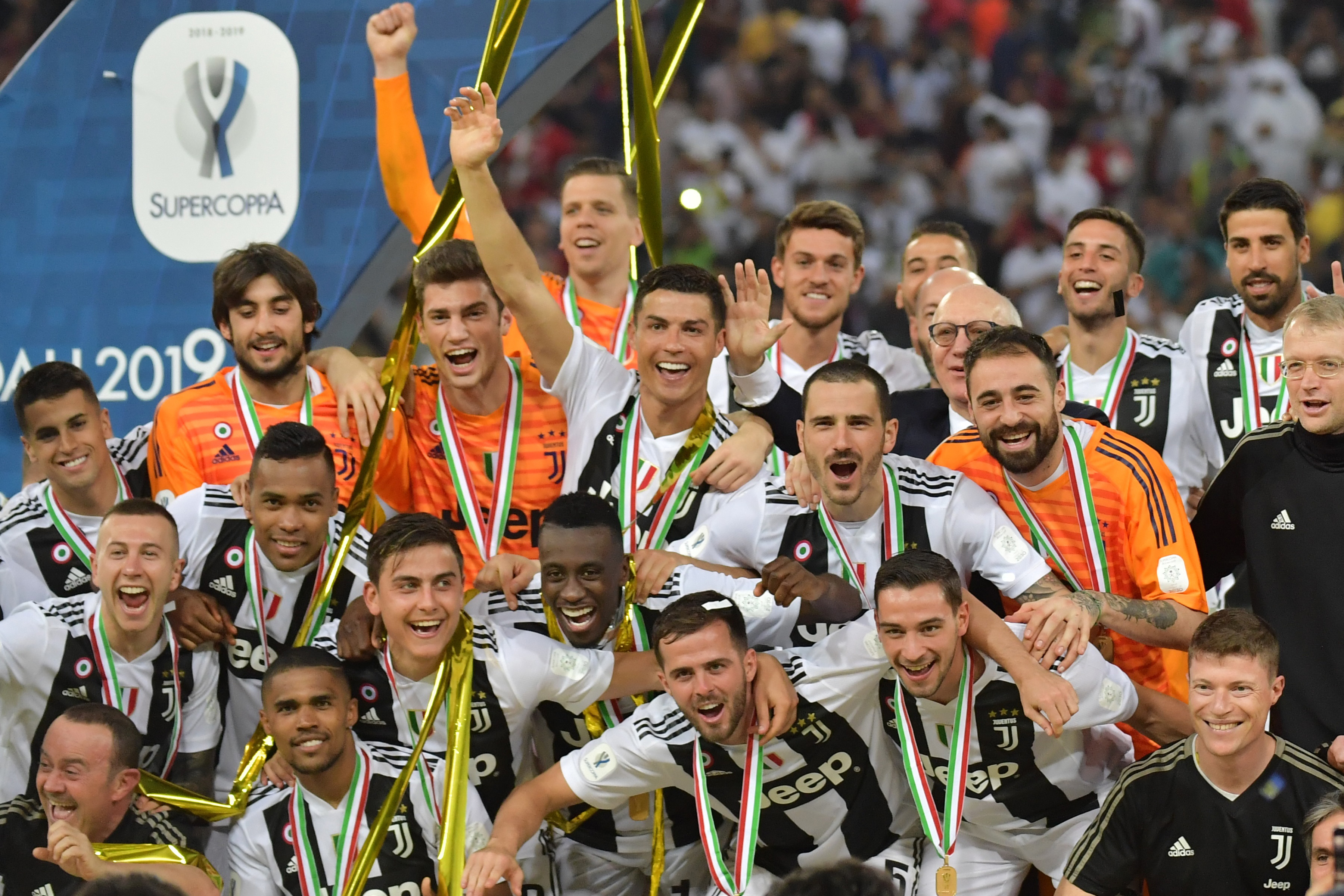 Con un gol de Cristiano Ronaldo la Juventus de Turín ganó el título de la Supercopa de Italia. (Foto Prensa Libre: AFP)