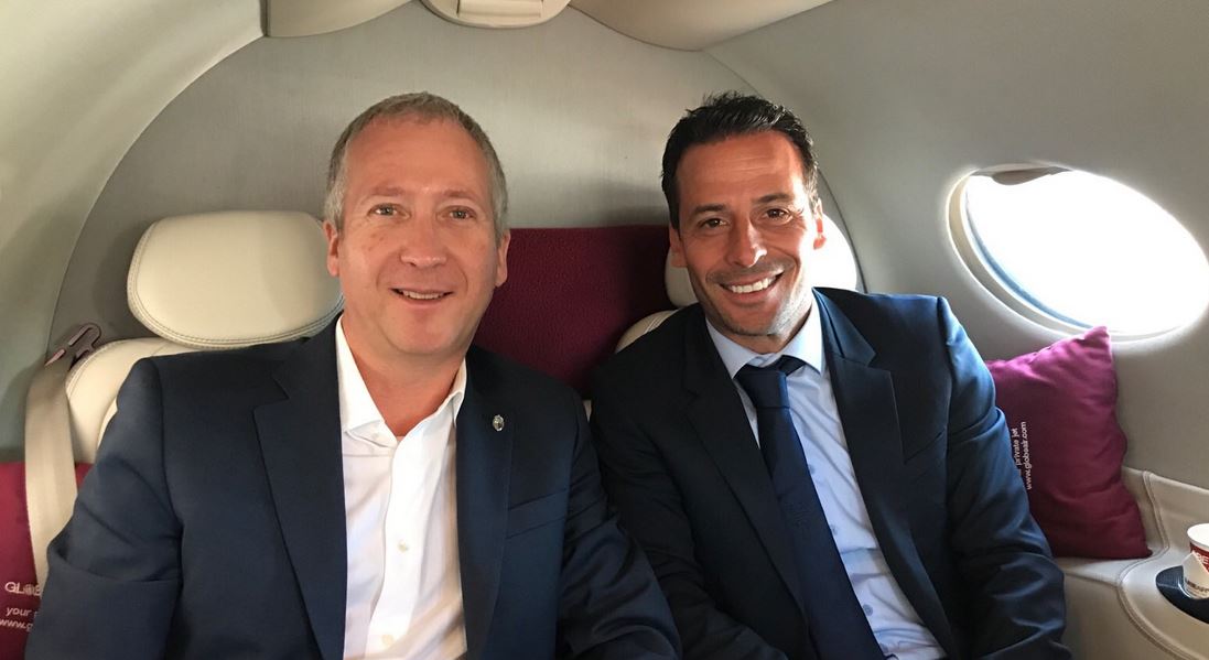 Vadim Vasilyev vicepresidente del Mónaco junto al exjugador Ludovic Giuly. (Foto Prensa Libre: Twitter)