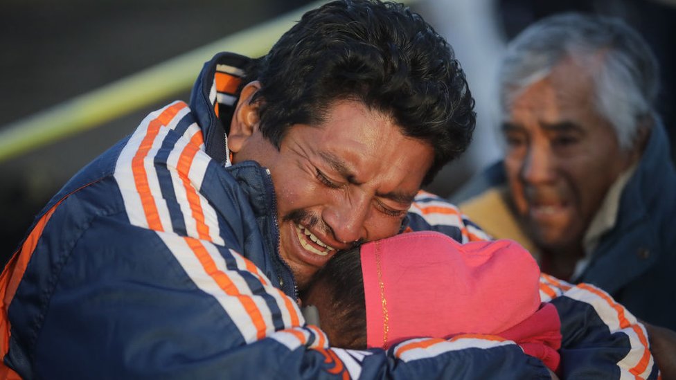 Muchos todavía no saben qué pasó con sus familiares tras la explosión. GETTY IMAGES