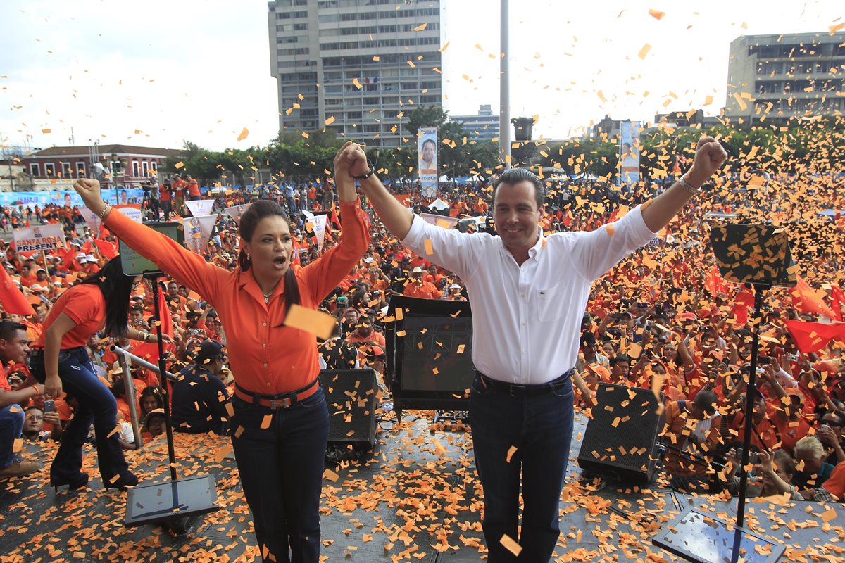 Sinibaldi fue nominado candidato presidencial de PP en septiembre de 2014, pero meses después renunció al partido.