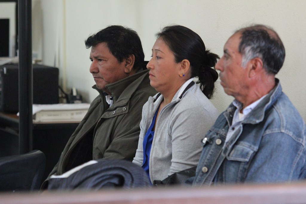 Tres dirigentes de Codeca fueron condenados a tres años de cárcel y Q3 mil de multa, por estafa en grado de tentativa, en Huehuetenango. (Foto Prensa Libre: Mike Castillo)