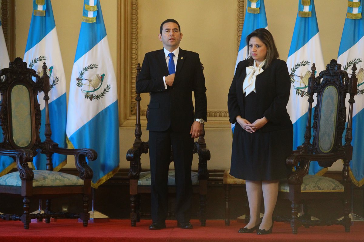 El presidente Jimmy Morales viajó a EE. UU. después de que lo hizo la canciller, Sandra Jovel, quien se reunió a puerta cerrada con el secretario de la ONU, António Gutérres. (Foto Prensa Libre: Álvaro Interiano)