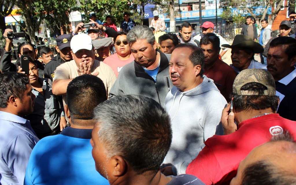 Lugar donde se originó la manifestación de los transportistas en Quiché. (Foto Prensa Libre: Óscar Figueroa).