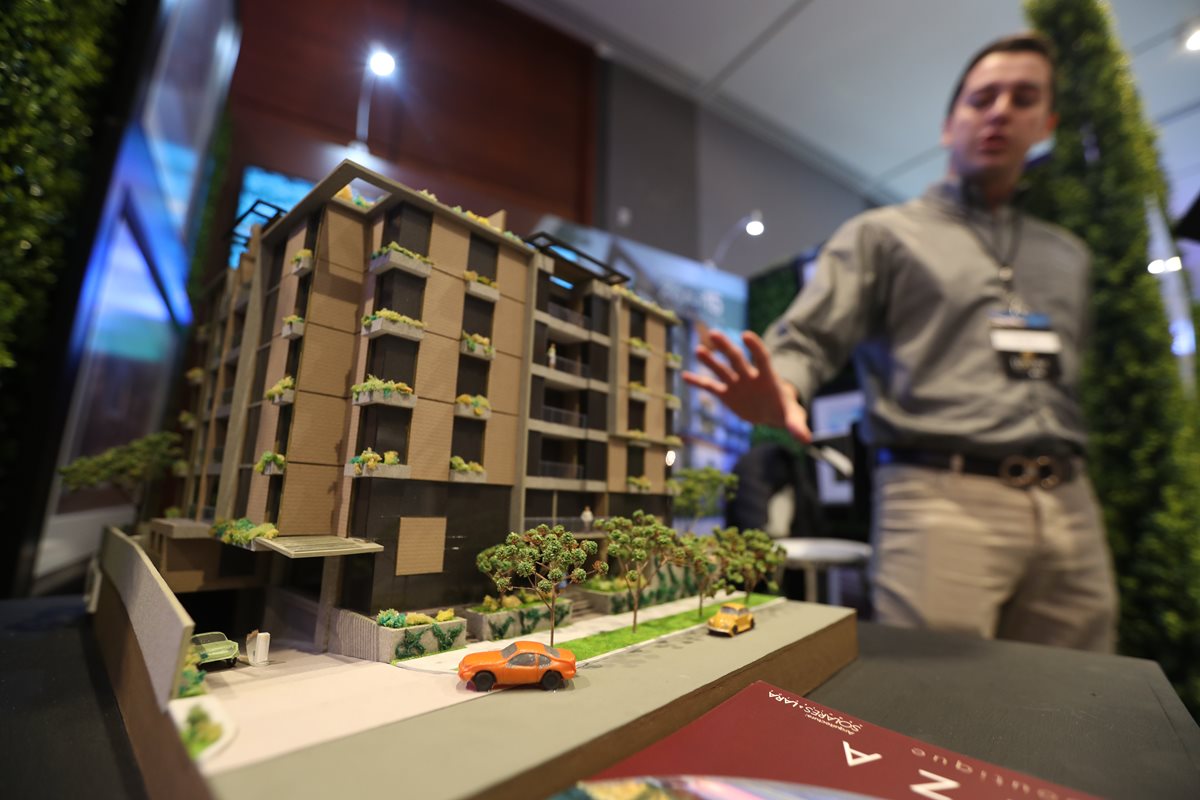 El evento Luxury Real Estate Guatemala reúne a los proyectos habitacionales del segmento premium con una amplia oferta. (Foto Prensa Libre: Esbin García)