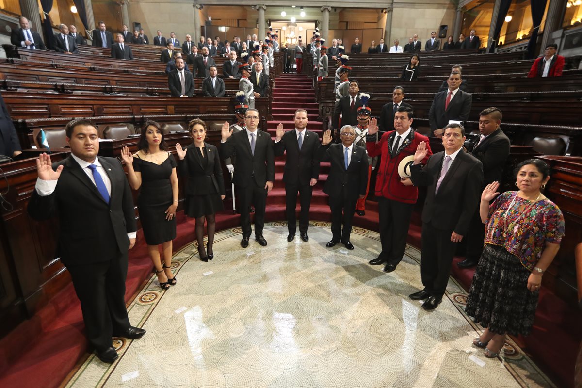 Acción Ciudadana presentó un amparo para que la CC ordene repetir la elección de la Junta Directiva del Congreso. (Foto Prensa Libre: Hemeroteca PL)