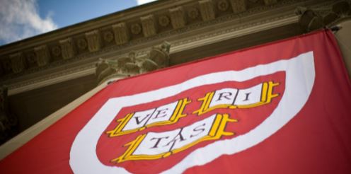 La Universidad de Harvard comunicó acerca de la evacuación en su cuenta oficial de Twitter. (Foto Twitter/@Harvard).