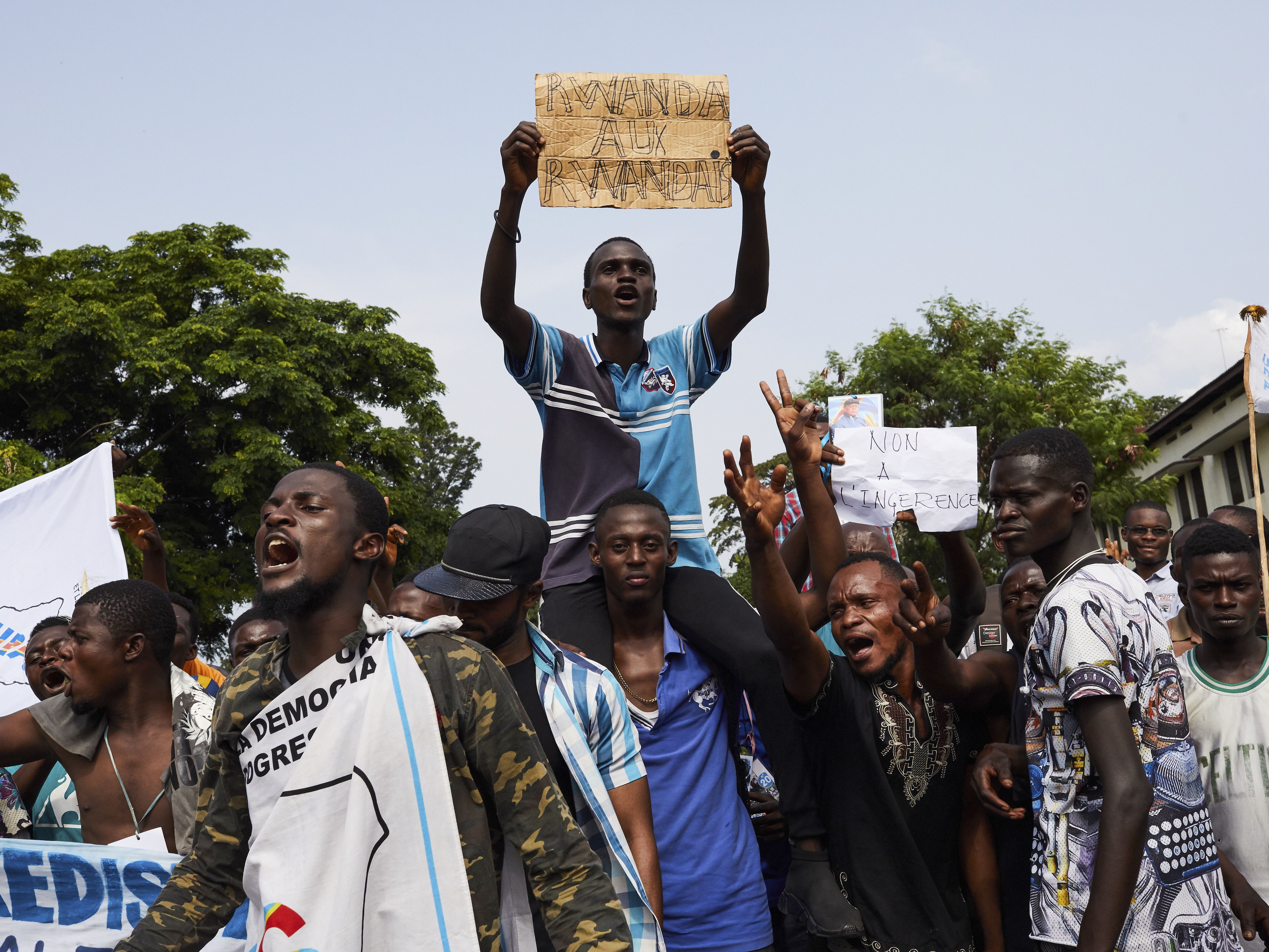 La población en Ruanda viven muchos en la pobreza y necesitan apoyo gubernamental. (Foto Prensa Libre: EFE)