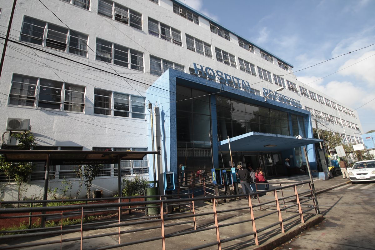 El reo habría suministrado un somnífero al guardia de presidios para escapar del Hospital Roosevelt. (Foto Prensa Libre: Hemeroteca PL)