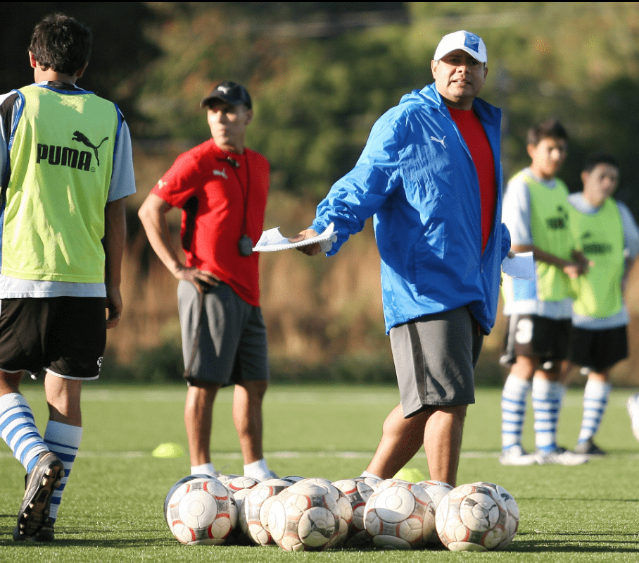 El técnico nacional Antonio García confesará hoy en #LaEntrevistaTD el mal momento que viven en las selecciones nacionales. (Foto Prensa Libre: HemerotecaPL).