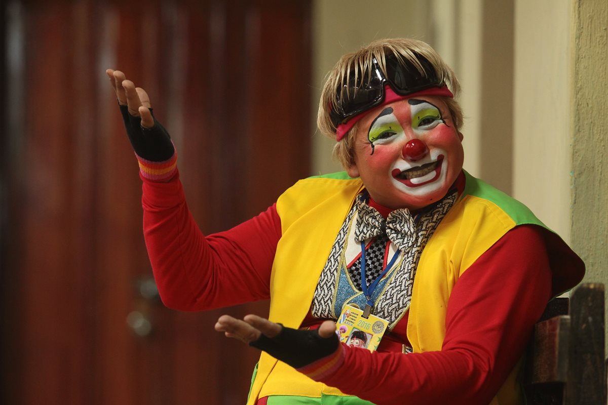 Jorge Hernández Gómez, Francesito, es payaso desde hace 27 años. Foto Prensa Libre: Álvaro Interiano.