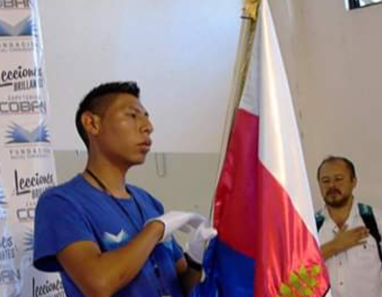 Samuel Jax de León durante la clausura del ciclo escolar a principio de este mes. (Foto Prensa Libre: Cortesía).