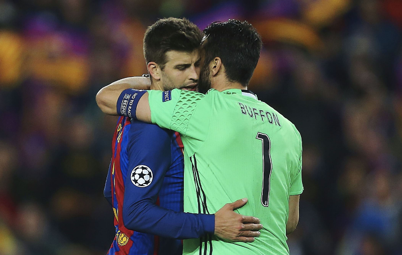 Gerard Piqué agradeció a la afición del Barcelona por el apoyo, a pesar de haber perdido contra la Juventus. (Foto Prensa Libre: EFE)