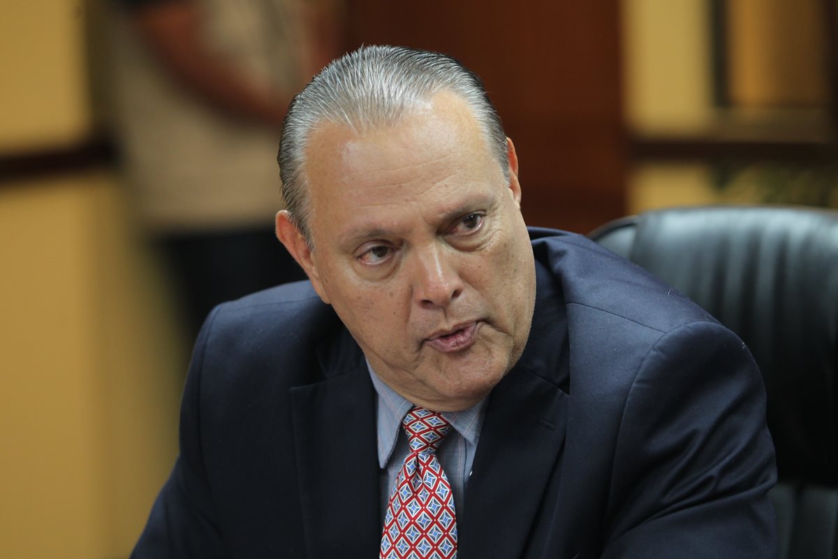 El contralor general de cuentas pidió un informe a la Secretaría General sobre el nombramiento del ministro de Salud, Carlos Soto. (Foto Prensa Libre: Hemeroteca PL)