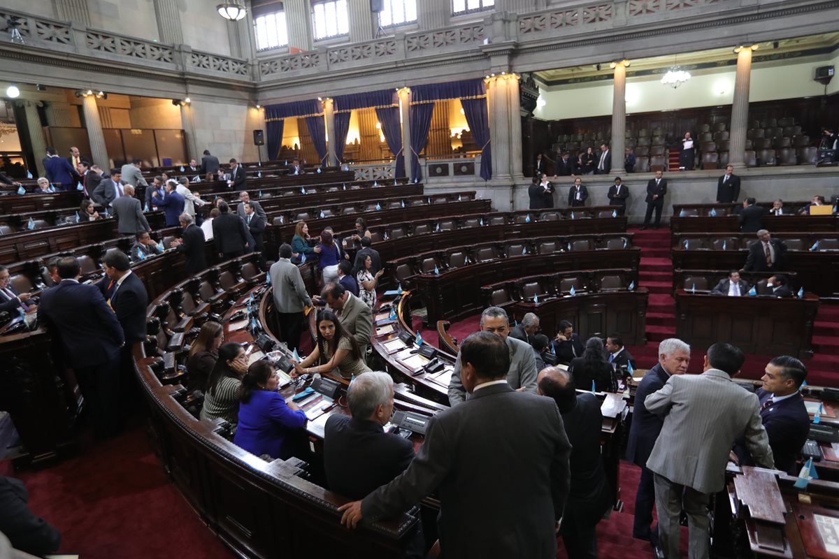 Guatemala no cuenta con una ley de cuotas, para propiciar un nivel equitativo. (Foto Prensa Libre: Estuardo Paredes)