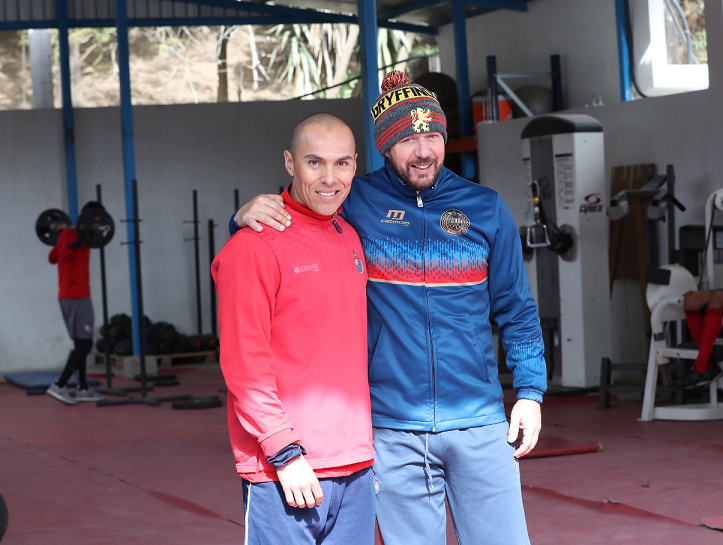 Los preparadores físicos Iván Castillo y Rubén González aseguran que sus jugadores están listos para el Clásico 301. (Foto Prensa Libre: Francisco Sánchez)