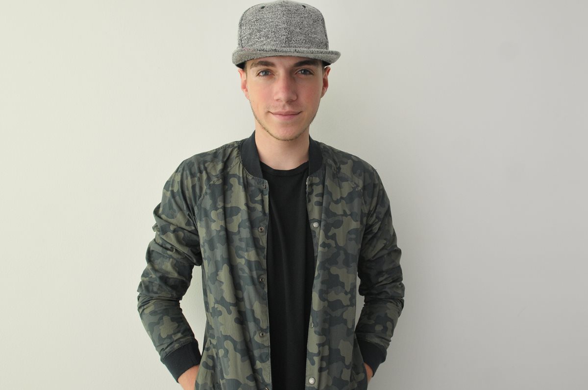 Danny Sanjose promociona el sencillo Quiero más, de su EP debut. (Foto Prensa Libre: Ana Lucía Ola)