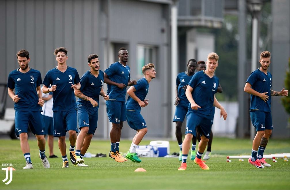 La Juventus de Turín continua su pretemporada en Italia y ha cancelado su gira de partidos por México. (Foto Prensa Libre: cortesía Juventus)