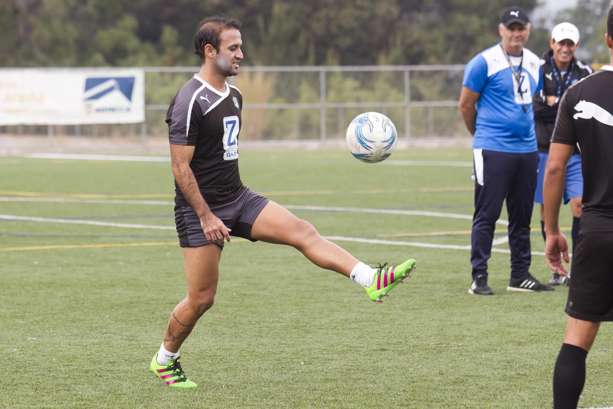 José Manuel Contreras buscará seguir aportando a Comunicaciones tras su regreso. (Foto Prensa Libre: Hemeroteca PL)