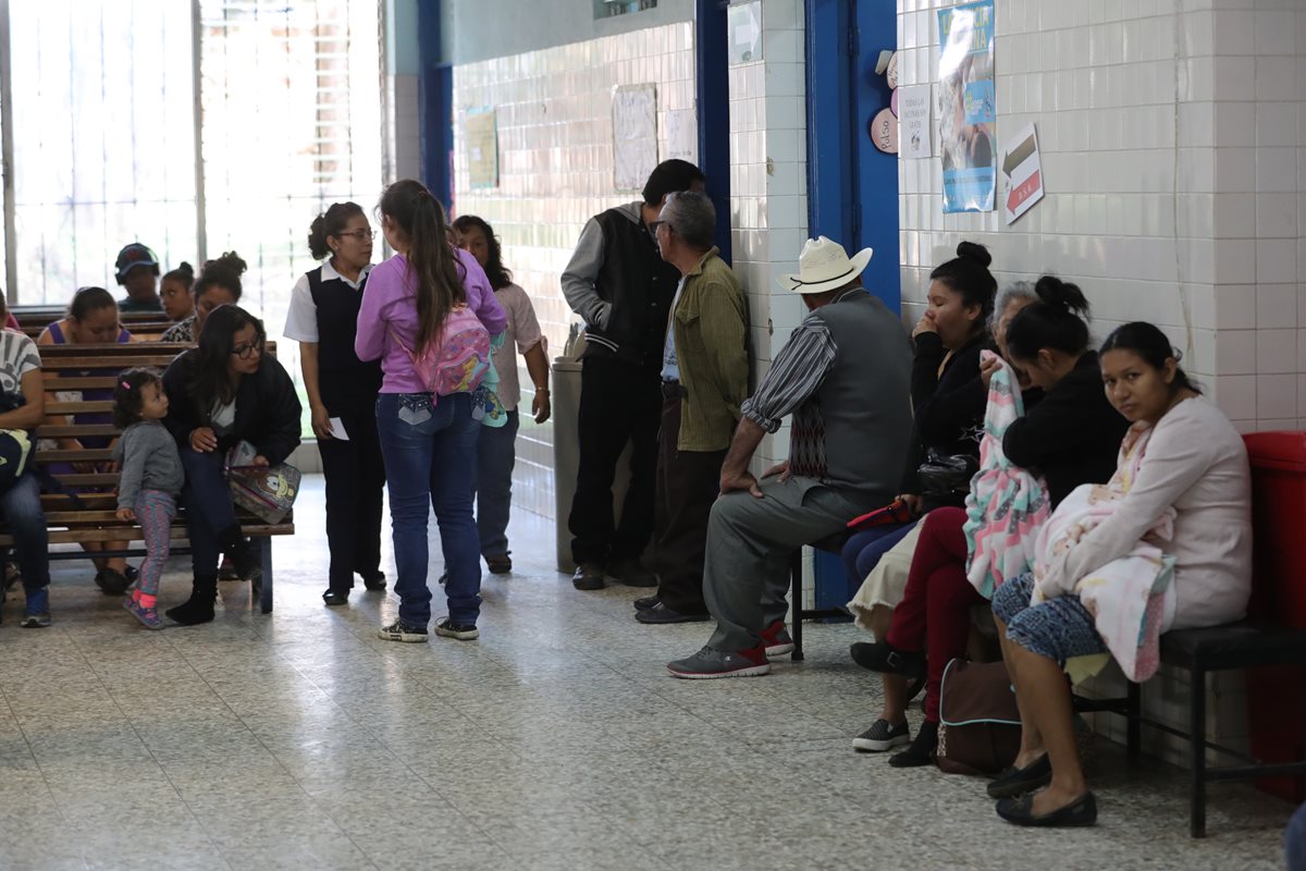 El Ministerio de Salud se le asignó en la iniciativa del presupuesto Q7 mil 850 millones para el 2019 para cubrir las demandas de la población y es una de las carteras con propuesta de incremento. (Foto Prensa Libre: Estuardo Paredes)