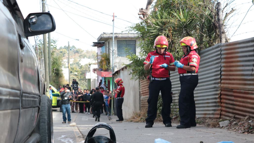 Socorristas llegaron al lugar del hecho, pero el menor ya había fallecido. (Foto: Bomberos Municipales)