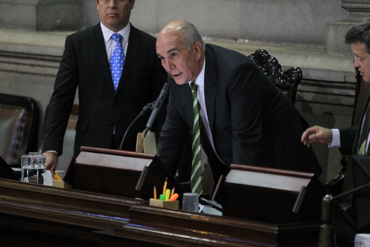 Diputados del Congreso se rehúsan a votar por nuevo periodo de Taracena en la presidencia de este organismo. (Foto Prensa Libre: Hemeroteca PL)