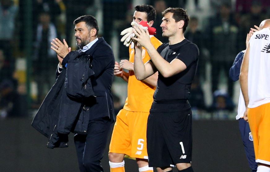 Casillas dejó el Real Madrid y se unió al equipo portugués en 2015 pero no tuvo una era espectacular. (Foto Prensa Libre: EFE)