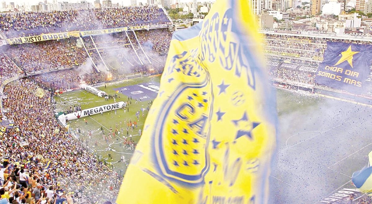 La Bombonera albergará la primera final de la Copa Libertadores entre Boca y River. (Foto Prensa Libre: Hemeroteca PL)