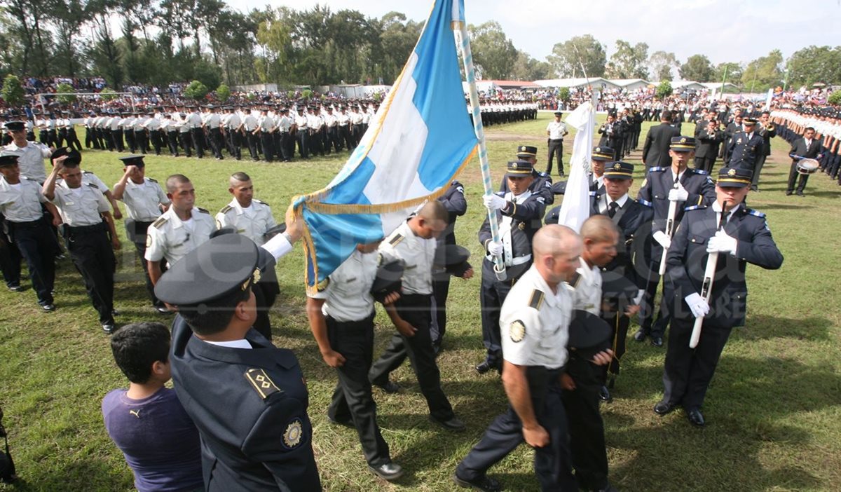 Trabajo para consensuar  propuesta  fue acompañado por autoridades y la sociedad civil,  durante dos años. (Foto Prensa Libre: Hemeroteca PL)