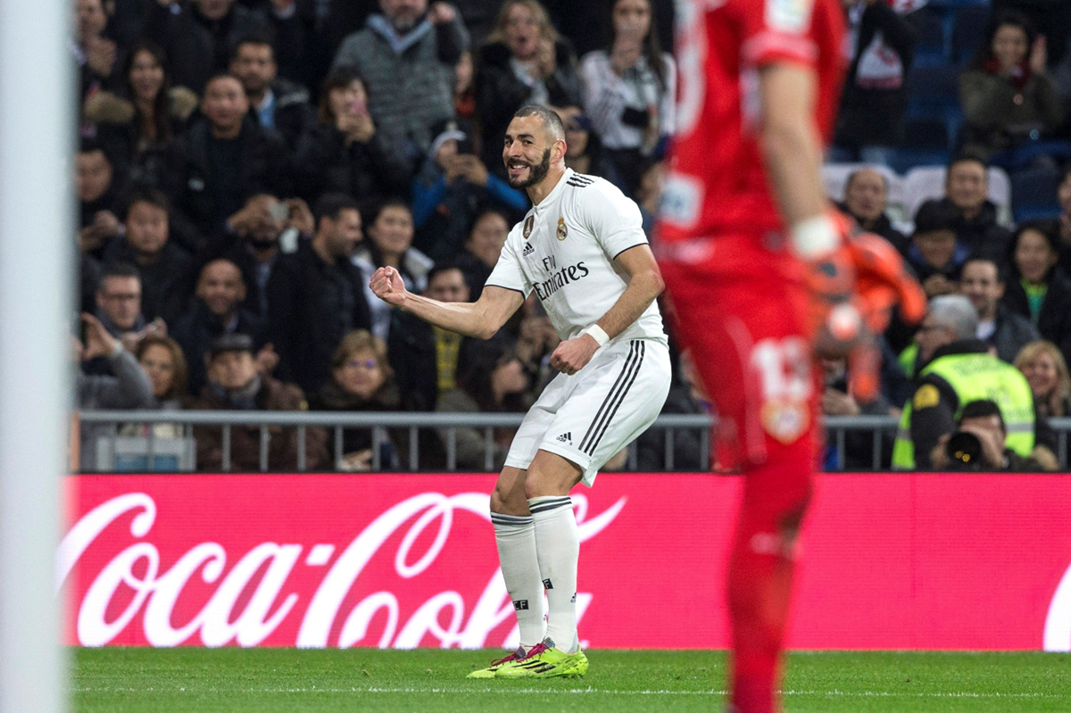 El francés Karim Benzema le dio el triunfo al Real Madrid. (Foto Prensa Libre: EFE)