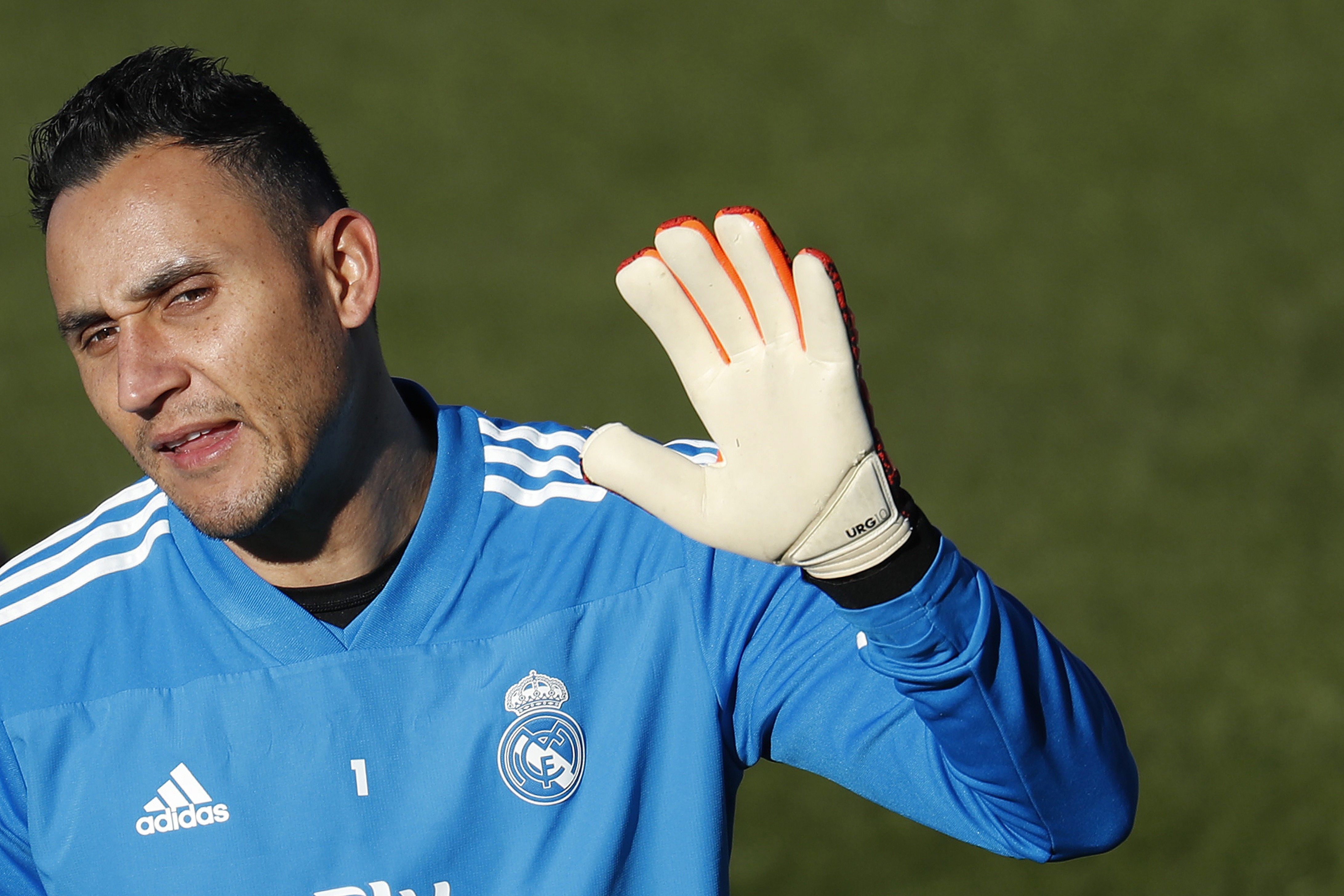 El portero costarricense del Real Madrid Keylor Navas, durante el entrenamiento en la Ciudad Deportiva de Valdebebas. (Foto Prensa Libre: EFE)