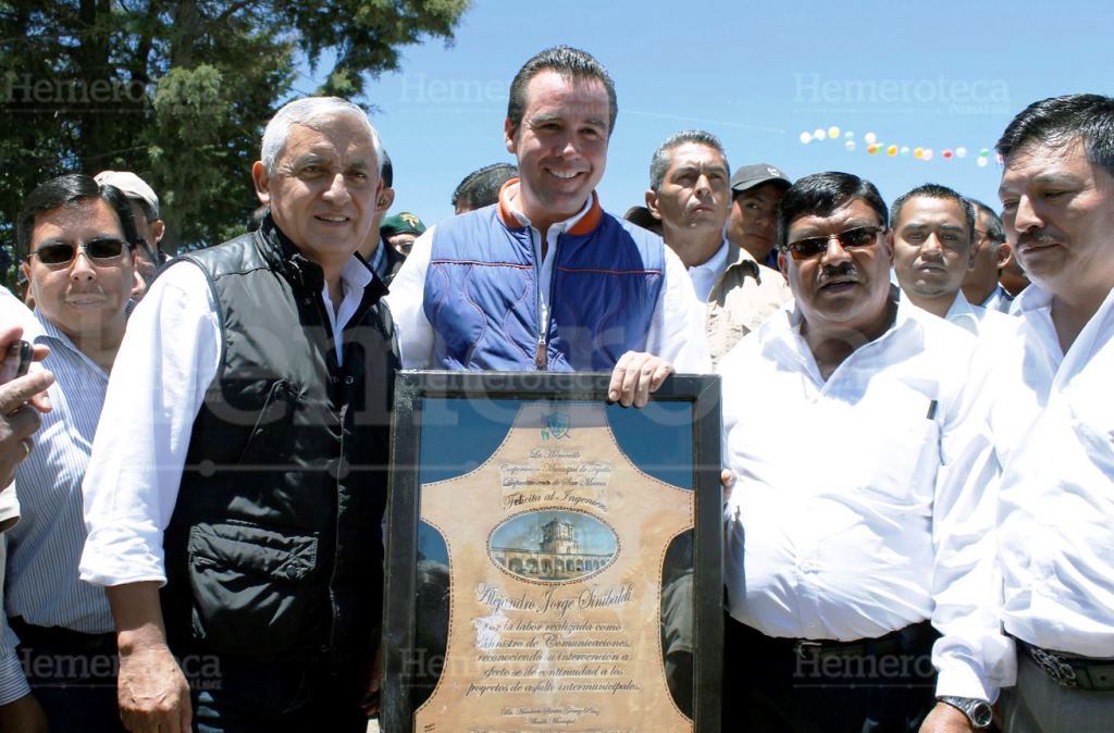 Alejandro Sinibaldi era ministro de Comunicaciones del gobierno de Otto Pérez Molina al ocurrir los hechos descritos  por el testigo. (Foto Prensa Libre: Hemeroteca PL)