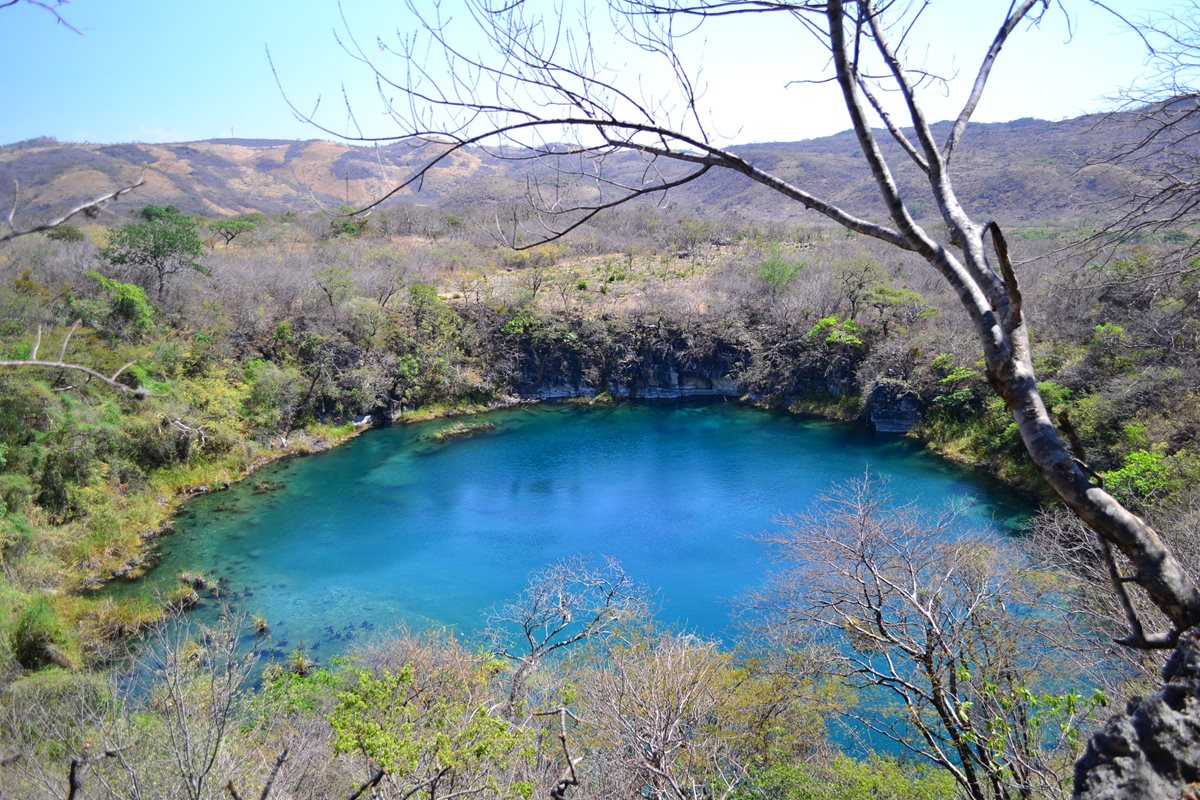 Los cenotes de Candelaria son unos de los más conocidos en Guatemala. (Foto Prensa Libre: Ángel Elías)