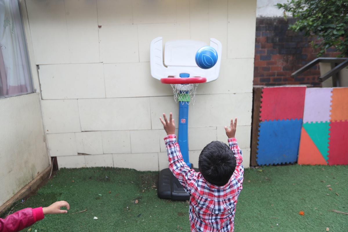 Los menores beneficiados en el Hogar de Niños Fátima reciben atención en distintas áreas para su mejor desarrollo. (Foto Prensa Libre: Érick Ávila).