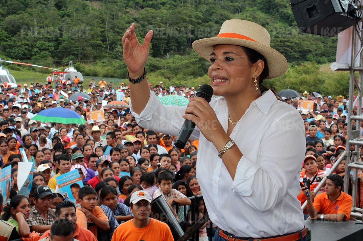 Un grupo de Zetas prestó seguridad a Roxana Baldetti durante la campaña política. (Foto Prensa Libre: Hemeroteca PL)