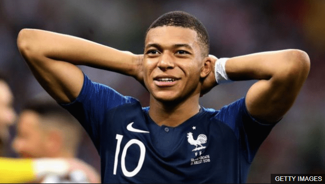 El juego de Kylian Mbappé enamora a los aficionados. (Foto Prensa Libre: BBC Mundo)