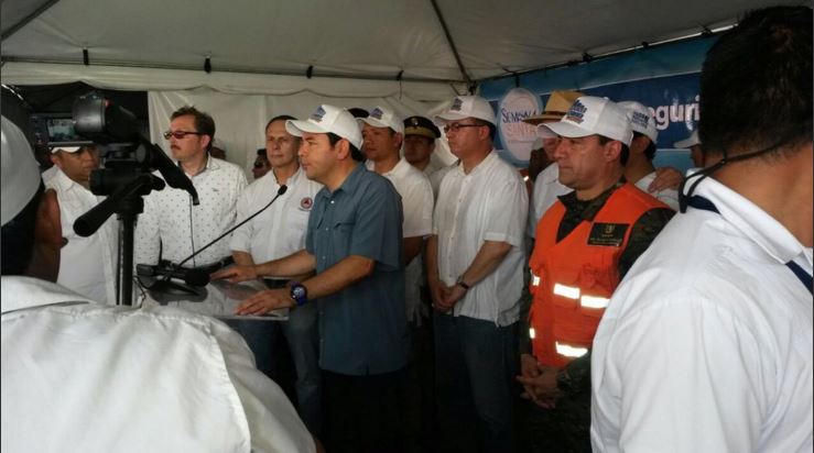 Jimmy Morales inauguró oficialmente el sistema Sinaprese 2016 (Foto cortesía MinGob)