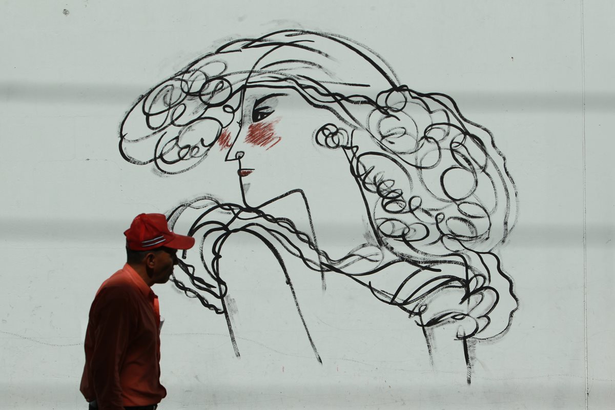 Pinturas de Magda Eunice en la 7a. avenida entre 13 y 14 calle, zona 1. (Foto Prensa Libre: Ángel Elías)