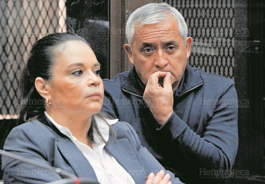 Exbinomio presidencial señalado de corrupción enfrenta varios procesos penales en los tribunales. (Foto Prensa Libre: Hemeroteca PL) 