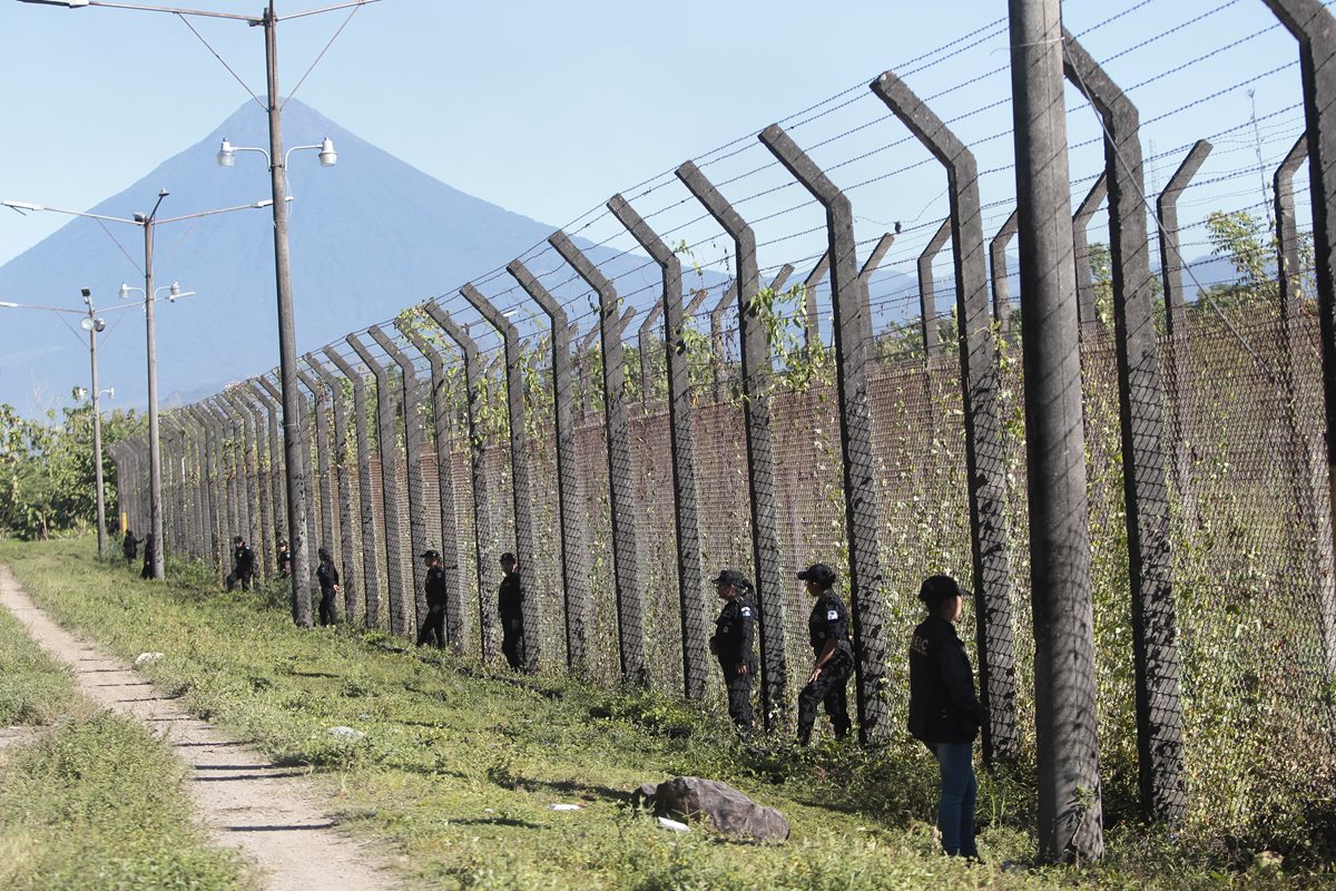 Multas por incumplimiento suman Q64.6 millones. (Foto Prensa Libre: Hemeroteca PL)