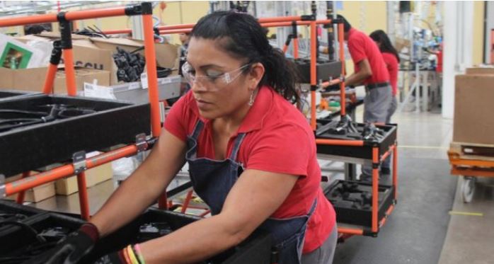 El Fondo Monetario Internacional estima que, en su conjunto, la economía global crecerá un 3.7% en 2019. (GETTY IMAGES)