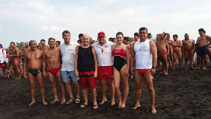 Karla Ramírez participó en una competencia en el que ganó el primer lugar como mujer salvavidas. (Foto Prensa Libre: Cortesía) 