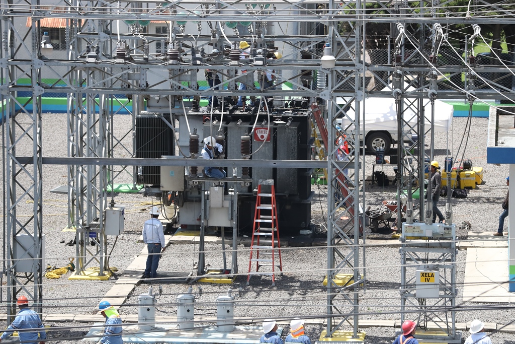 Las exportaciones de energía eléctrica registraron un crecimiento del 36% y sumaron US$81 millones a julio último, según las cifras de comercio exterior. (Foto Prensa Libre: Hemeroteca)