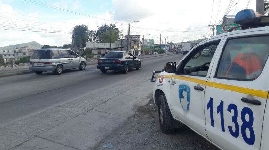 Este sábado quedó habilitado completamente el paso luego del accidente en el kilómetro 14 de la ruta al Atlántico. (Foto Prensa Libre: Provial)