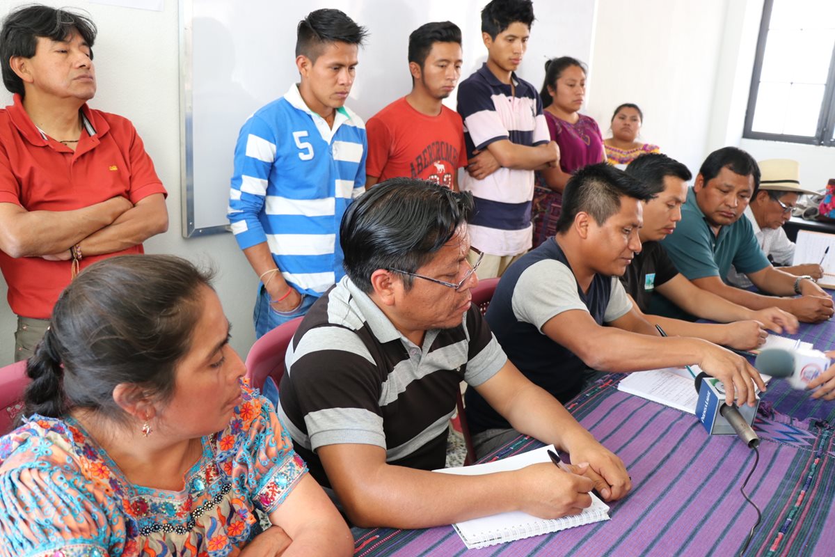 La Multisectorial K´iche´ informa que bloqueará los ingresos principales a Santa Cruz del Quiché y la carretera al norte del departamento. (Foto Prensa Libre: Héctor Cordero)