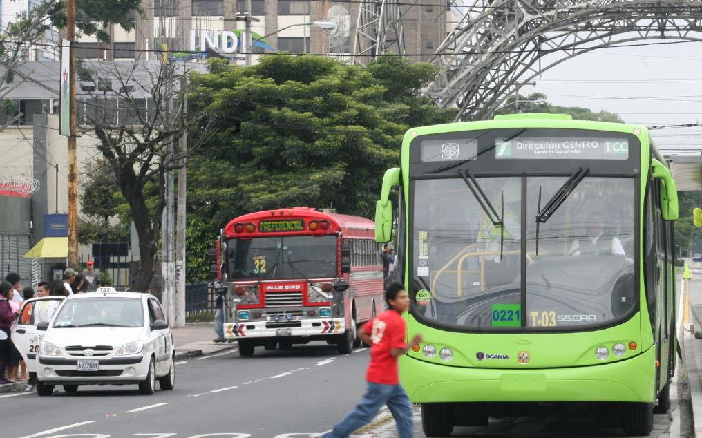 El Transmetro podría tener un circuito del Anillo Periférico, desde la zona 1 hacia la Universidad de San Carlos de Guatemala, zona 12 capitalina. (Foto Hemeroteca PL)